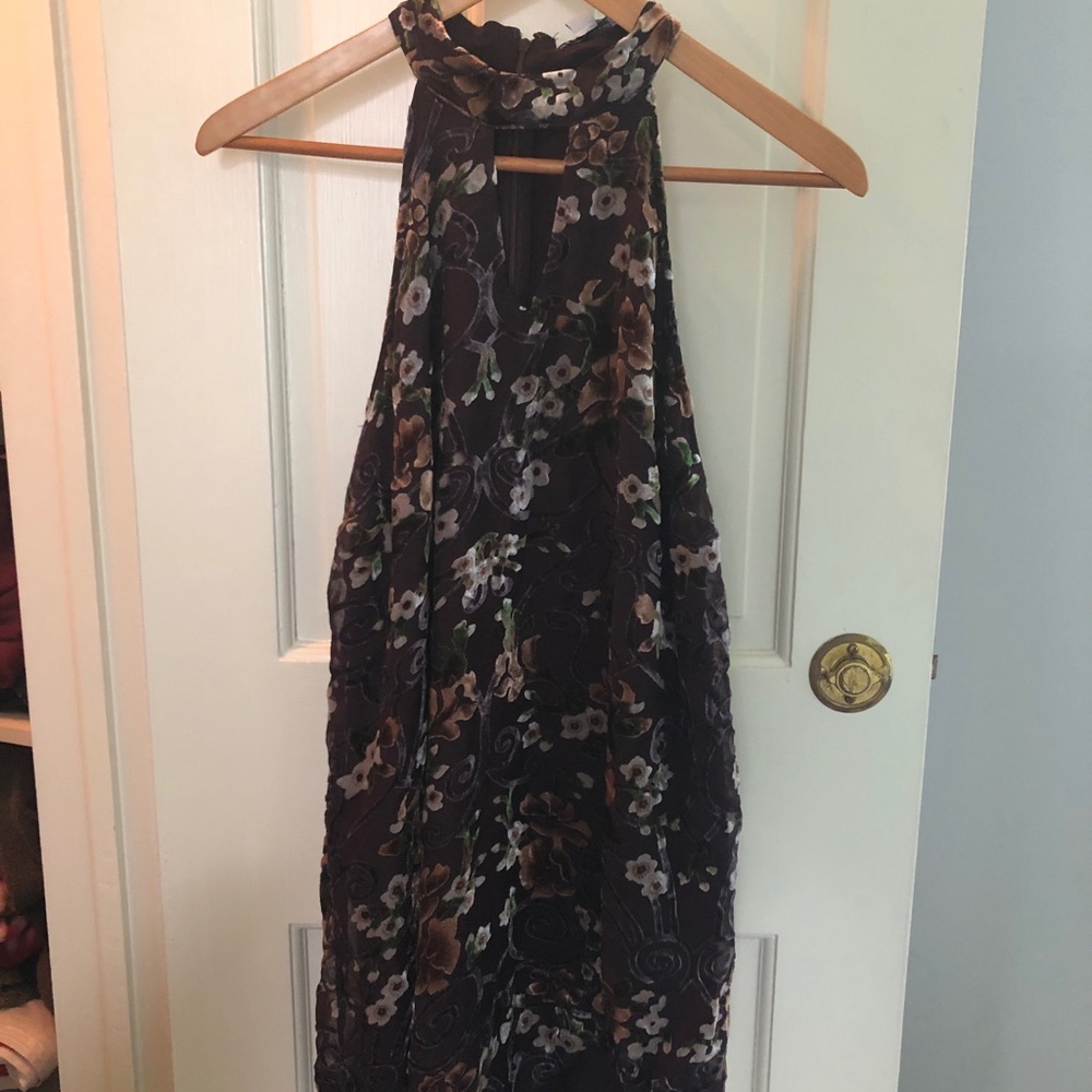 Chiffon party dress with velvet accents